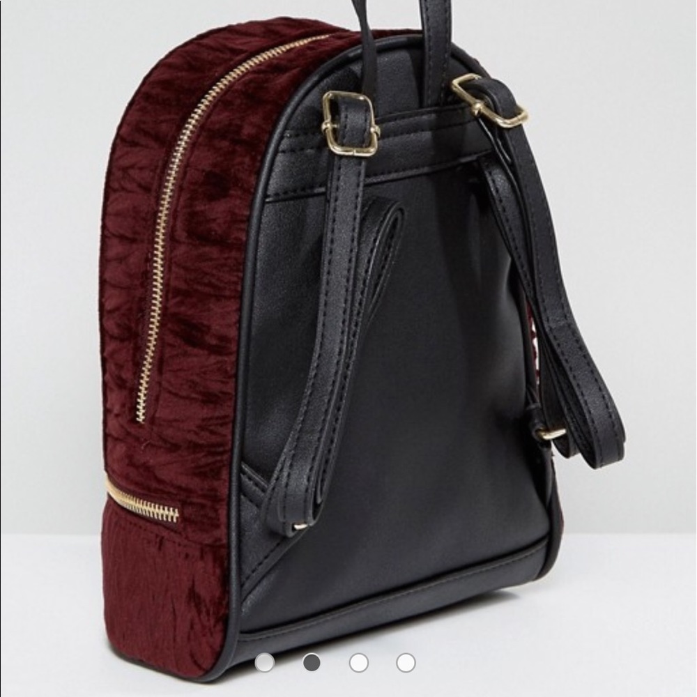 ❌SOLD❌ ASOS Mini Backpack - Picture 3 of 10